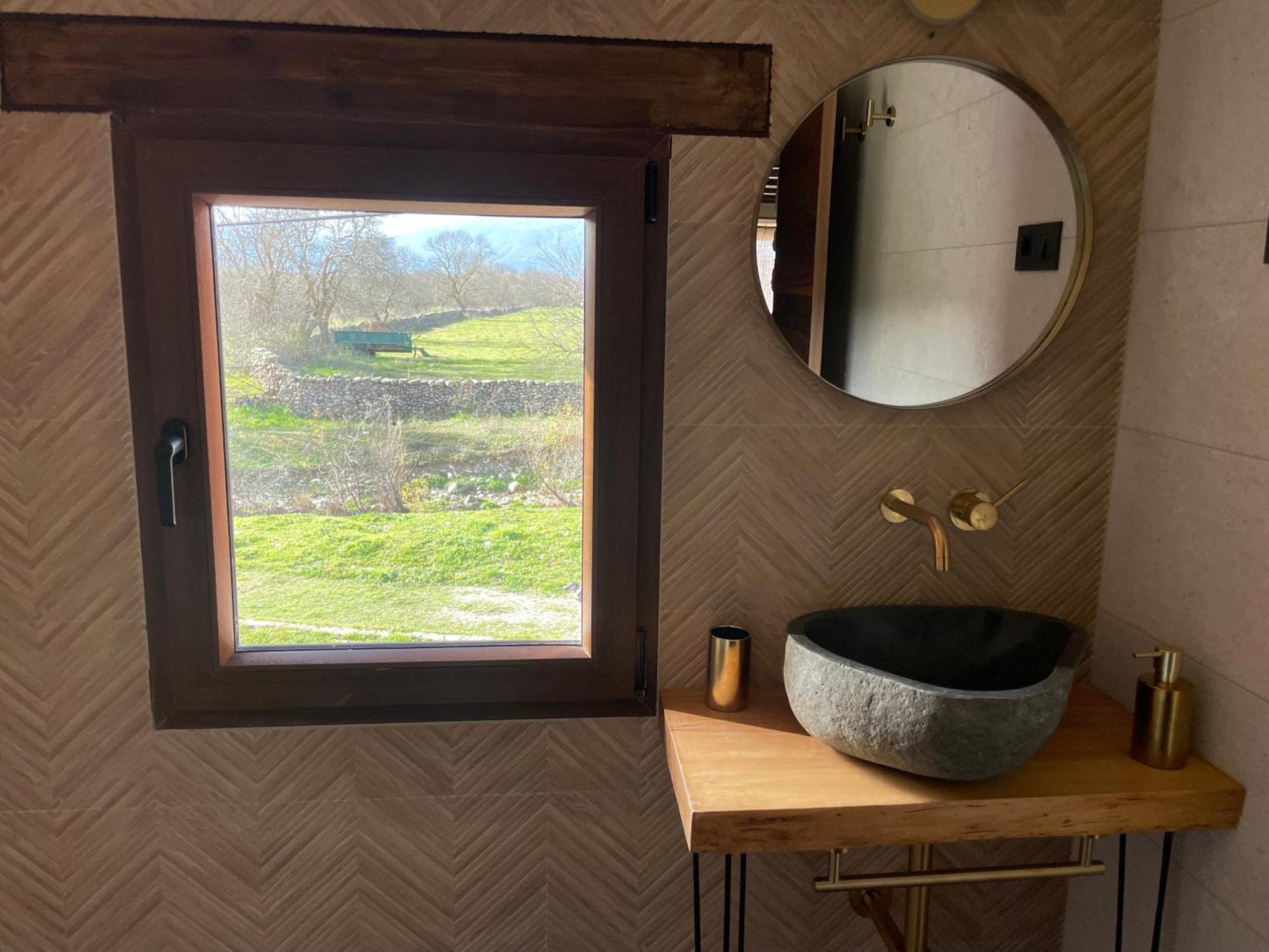 La Casa Del Cantero Pinilla del Valle Kültér fotó